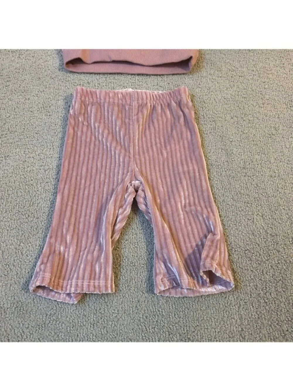 Tahari Baby Girls Pink Velour Velvet Ruffle Two Piece Outfit Size 3 Months